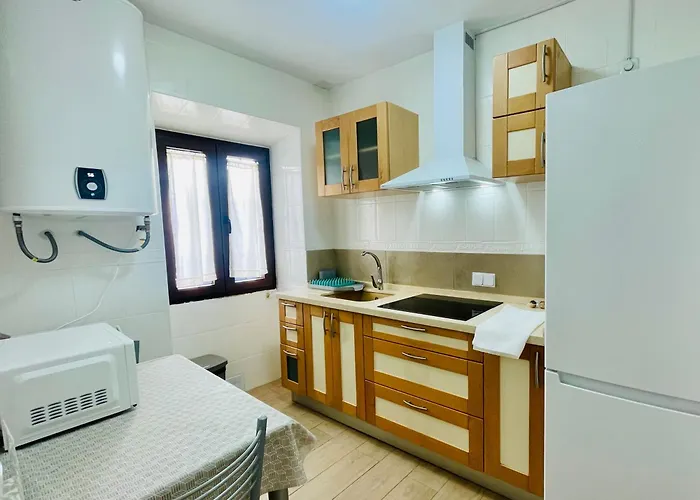 Casa Puerta De Almocabar *